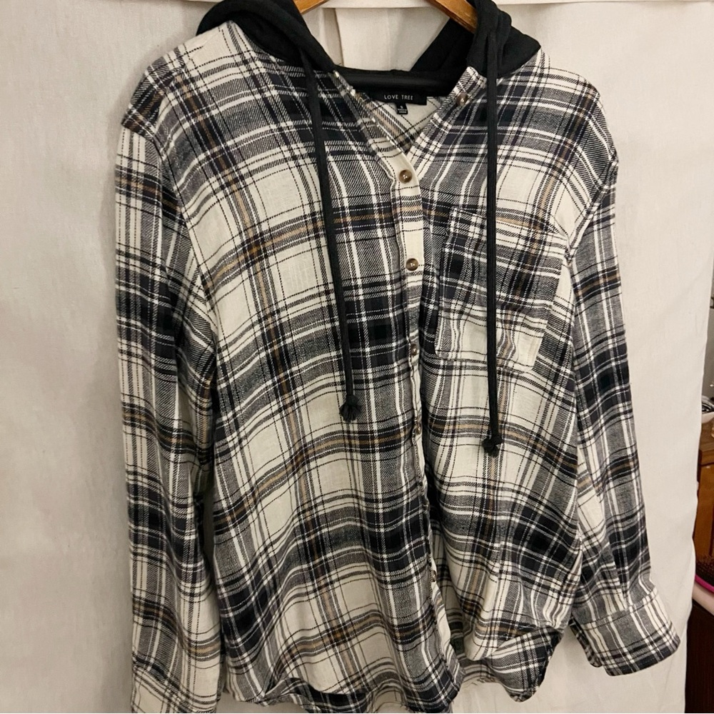 Love Tree Plaid Hooded Button Down Shirt - Picture 2 of 5